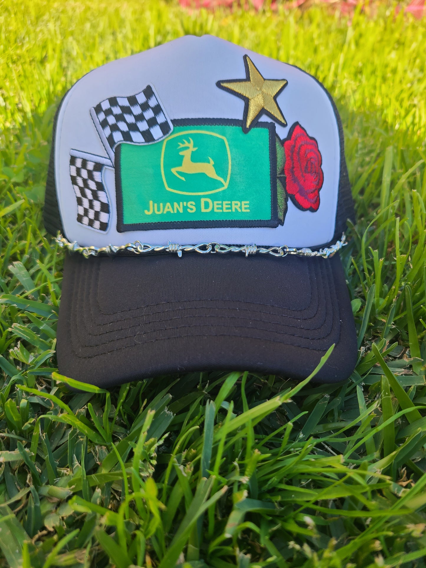 JUAN'S DEERE
