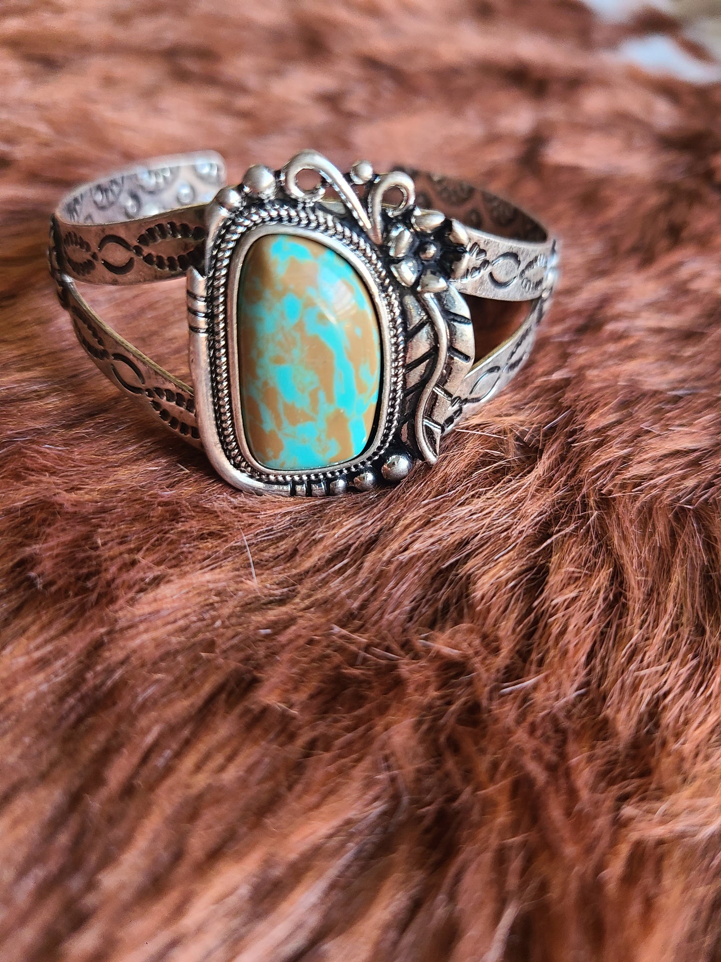 Flower Power Cuff