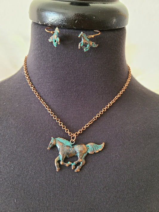 Horse Necklace Set