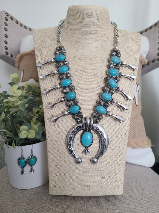 Navah Turquoise Necklace Set